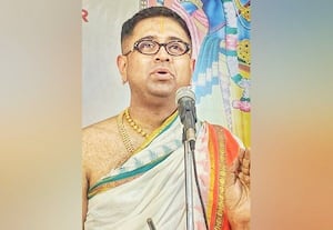  ராமாயண காலத்திலேயே தீபத்துாண்கள் ஏற்றப்பட்டன: ஆன்மிக சொற்பொழிவாளர் துஷ்யந்த் ஸ்ரீதர் பேச்சு