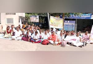  செவிலியர்கள் காத்திருப்பு போராட்டம்