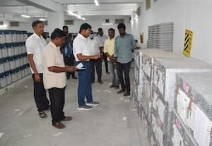  அரியலுார் மாவட்டத்திற்கு ஓட்டுப்பதிவு இயந்திரங்கள் அனுப்பி வைப்பு