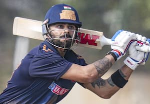 டில்லி அணி 'திரில்' வெற்றி * 77 ரன் விளாசினார் கோலி