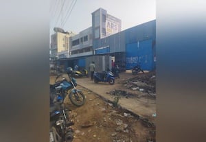  செங்கல்பட்டு புறநகர் பகுதிகளில் கள்ளத்தனமாக மது விற்பனை ஜோர்