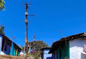  கூடுதல் தெருவிளக்குகள் அமைக்க வலியுறுத்தல்