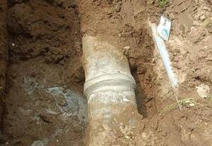  சேதமடைந்த குடிநீர் குழாய் சீரமைப்பு