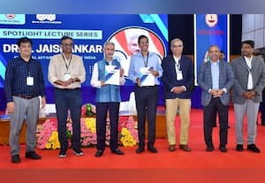 இந்தியாவின் உதவிகளை அண்டை நாடுகள் மதிக்க வேண்டும்: வெளியுறவு துறை அமைச்சர் ஜெய்சங்கர் 