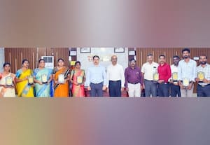  ஆசிரியர் பணி நியமனம் பெற்றவர்களுக்கு பாராட்டு