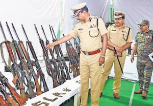 சத்தீஸ்கர் மாநிலத்தில் 14 நக்சல்கள் ﻿ சுட்டுக்கொலை:  இறுதிகட்டத்தை நெருங்கியது ஒழிப்பு வேட்டை