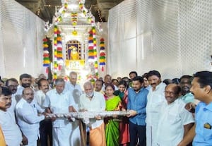 -நெல்லையப்பர் கோவிலில் 35 ஆண்டுக்கு பின் புதிய வௌ்ளித்தேர் வௌ்ளோட்டம்