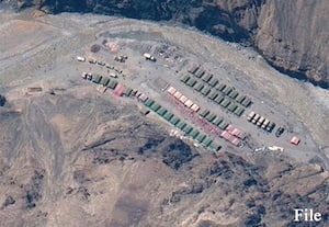  எல்லையில் உட்கட்டமைப்பை வலுப்படுத்தும் சீனா