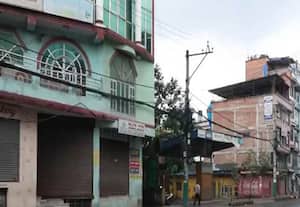 டிக்டாக் வீடியோவால் மீண்டும் பற்றி எரியும் நேபாளம்;  எல்லையை தற்காலிகமாக மூடிய இந்தியா