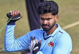 காலிறுதியில் மும்பை அணி * 82 ரன் விளாசினார் ஷ்ரேயஸ் ஐயர்