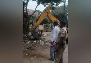  ஆக்கிரமிப்புகள் அகற்றம்