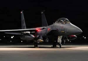 சிரியாவில் அமெரிக்கா வான்வழி தாக்குதல்: ஐஎஸ் பயங்கரவாதிகள் முகாம்கள் அழிப்பு