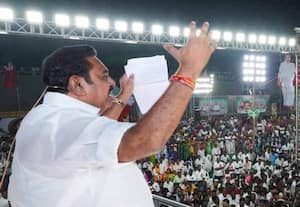 அறவழியில் போராடிய ஆசிரியர்களை துன்புறுத்துவதா: இபிஎஸ் கண்டனம்