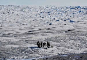 கிரீன்லாந்தை கையகப்படுத்த சட்ட மசோதா: அமெரிக்க பார்லியில் அறிமுகம்