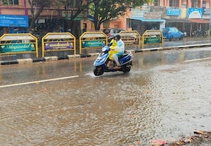  காரைக்குடியில் கனமழையால் பொங்கல் வியாபாரம் பாதிப்பு: வியாபாரிகள் கவலை
