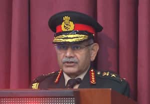 இளைஞர்கள் தேசப்பற்றுடன் சரியான பாதையில் செல்ல வேண்டும்;ராணுவ தளபதி