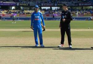 இந்தியாவுக்கு எதிரான 2வது ஒருநாள் கிரிக்கெட்; நியூசிலாந்து பவுலிங்