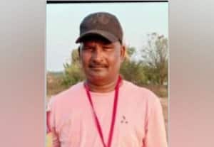  மாஞ்சா கயிறு கழுத்தை அறுத்து பைக்கில் சென்றவர் பரிதாப பலி