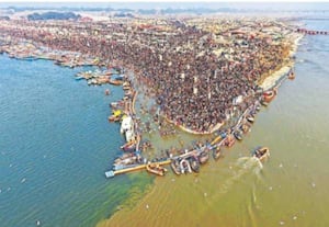  திரிவேணி சங்கமத்தில் ஒரே நாளில் 1 கோடி பக்தர்கள் புனித நீராடல்