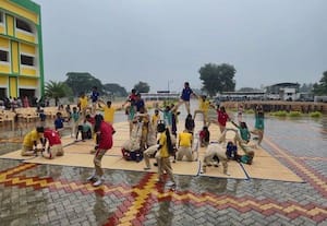  பள்ளியில் விளையாட்டு விழா