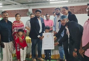  உலக சாதனை புரிந்த 6 வயது மாணவர்