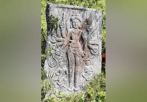  1200 ஆண்டுகள் பழமை வாய்ந்த 3 கொற்றவை சிற்பங்கள் கண்டுபிடிப்பு