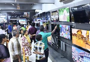  பொங்கல் அதிரடி விலை குறைப்பு: எம்.ஜி.பி.யில் அமோக விற்பனை