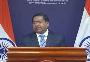 ஈரானில் தவிக்கும் இந்தியர்களுக்கு உதவுவதில் உறுதி; மத்திய அரசு திட்டவட்டம்