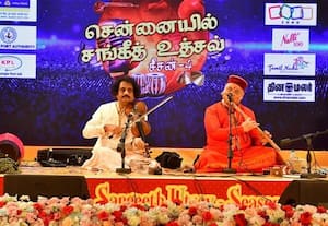  'ஜுகல்பந்தி' இசை கச்சேரியில் மெய் மறந்த பார்வையாளர்கள்