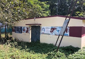  மூன்று ஆண்டுகளாக செயல்படாமல் வீணாகும் மகளிர் சுகாதார வளாகம்