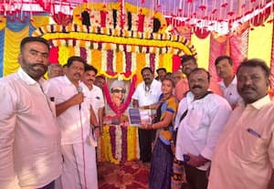  எம்.ஜி.ஆர்., பிறந்த நாள் விழா நலத்திட்ட உதவிகள் வழங்கல்