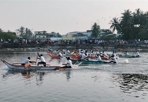  காரைக்காலில் படகு போட்டி மீனவர்கள் ஆர்வமுடன் பங்கேற்பு