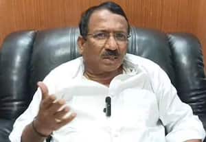 மதுபான கடைக்கு அனுமதி தர மகன் லஞ்சம் கேட்டதால் மந்திரிக்கு...  பதவியை பறிக்கும்படி காங்கிரஸ் அரசுக்கு எதிர்க்கட்சிகள் நெருக்கடி