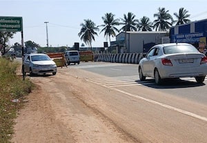  மாற்று வழித்தடம்; விபத்து அபாயம்