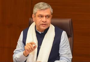 மின்னணு பொருட்கள் ஏற்றுமதியில் சாதனை: அஸ்வினி வைஷ்ணவ் மகிழ்ச்சி