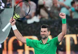 ஜோகோவிச் '100': ஆஸ்திரேலிய ஓபனில் கலக்கல்