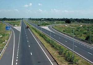  தமிழில் திட்ட மதிப்பீடு இல்லை;  நெடுஞ்சாலை துறைக்கு எதிராக வழக்கு தொடர முடிவு