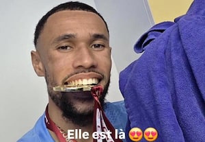 'ரவுண்ட் அப்': துண்டு 'ஹீரோ'