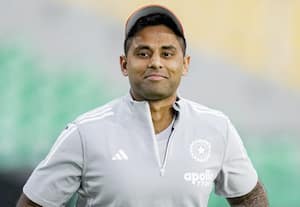 இது எங்க 'ஏரியா'...சாதிப்பாரா சூர்யா * முதல் 'டி-20' சவால் இன்று