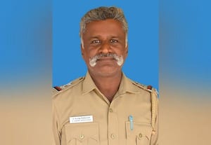  ராமநாதபுரம் எஸ்.எஸ்.ஐ.,க்கு பிரிட்டன்  நிறுவன பதக்கம்