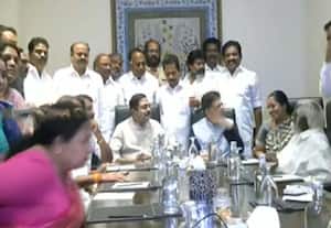 மீண்டும் தேஜ கூட்டணியில் அமமுக: பியுஷ் கோயலுடன்- டிடிவி தினகரன் சந்திப்பு