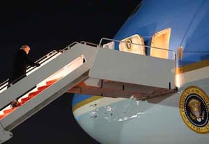 டிரம்ப் சென்ற விமானத்தில் திடீர் கோளாறு; அவசரமாக தரையிறக்கினார் விமானி