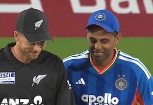 முதல் டி-20 கிரிக்கெட் போட்டி: இந்தியா பேட்டிங்