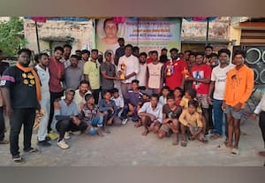  எய்யில் கிராமத்தில் கிரிக்கெட் போட்டி