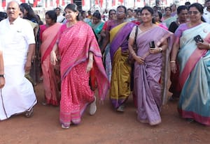 அ.தி.மு.க., பத்திரமாக இருக்க வேண்டுமே: கனிமொழிக்குத்தான் எத்தனை கவலை!