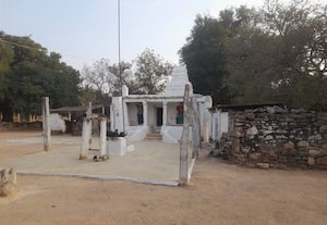  பழங்கால கோவில் புதுப்பிக்க நிதி: கிராம மக்கள் மகிழ்ச்சி