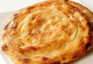  குளிருக்கு இதமான சீனி கா பரோட்டா