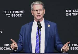 இந்தியா மீதான கூடுதல் வரியை குறைக்கலாம்; அமெரிக்க அமைச்சர் சூசகம்