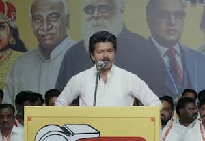 திமுக தீயசக்தி; அதிமுக ஊழல் சக்தி: விஜய் குற்றச்சாட்டு