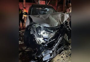  'லைட்டர்' தகராறு: மரத்தில் காரை மோதச்செய்து நண்பரை கொன்ற வாலிபர்